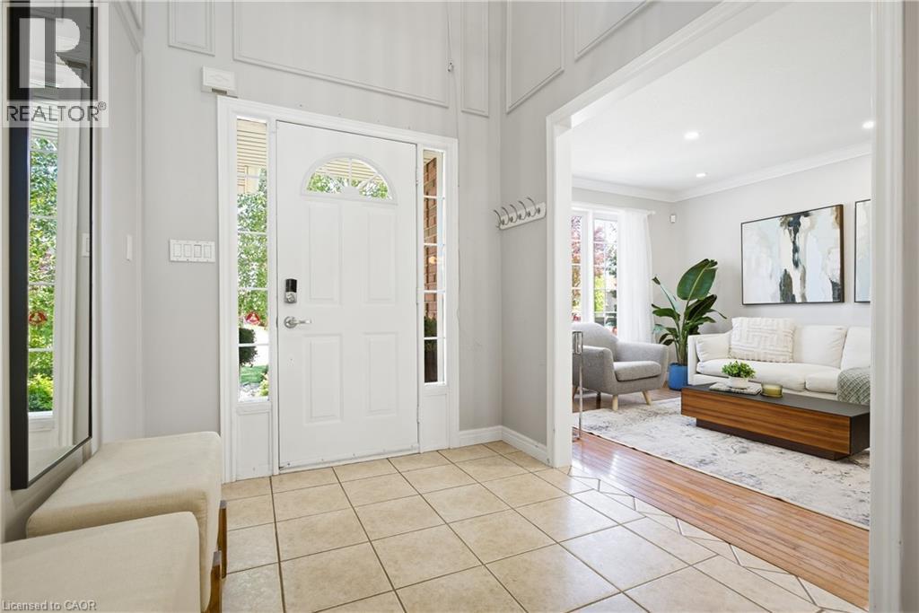 36 WILTSHIRE Place, Ancaster — photo 3