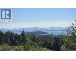 1070 Seventh Ave, Ucluelet, BC V0R3A0 Photo 17