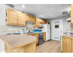 105 13888 70 Avenue, Surrey, BC V3W0R8 Photo 34