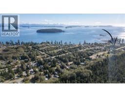 1070 Seventh Ave, Ucluelet, BC V0R3A0 Photo 13