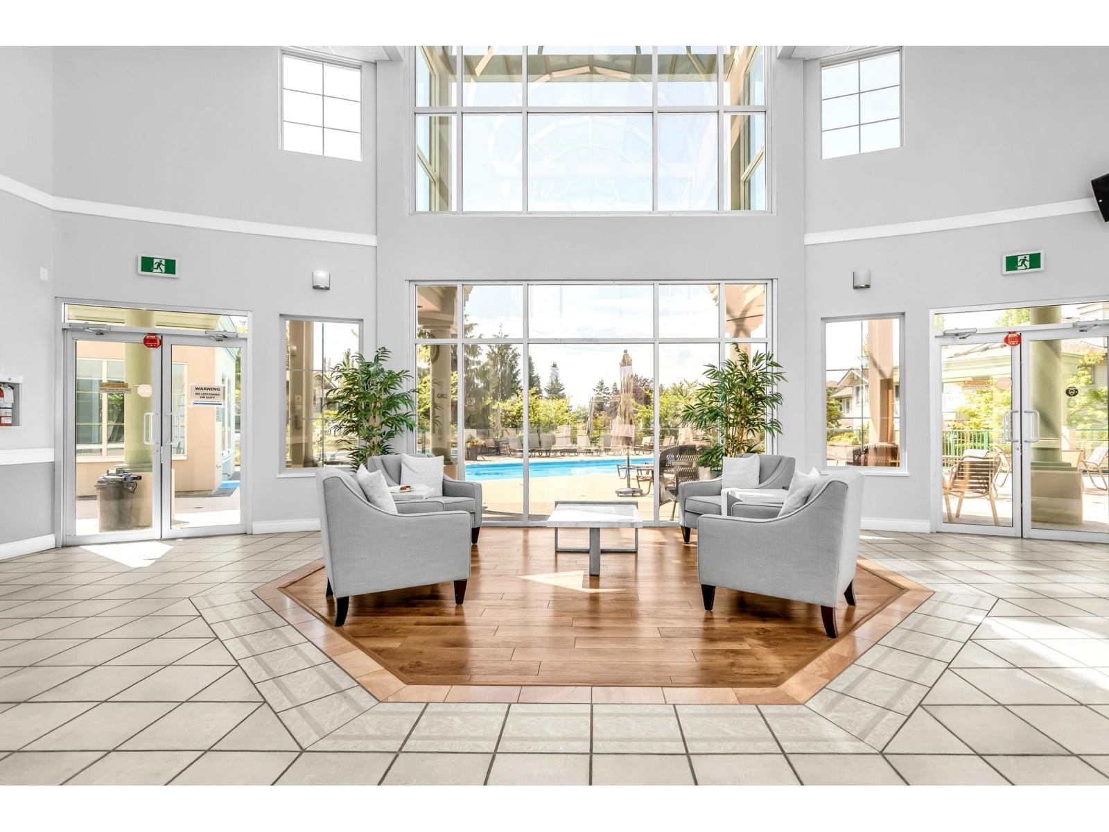 105 13888 70 AVENUE, Surrey