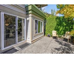 105 13888 70 Avenue, Surrey, BC V3W0R8 Photo 24