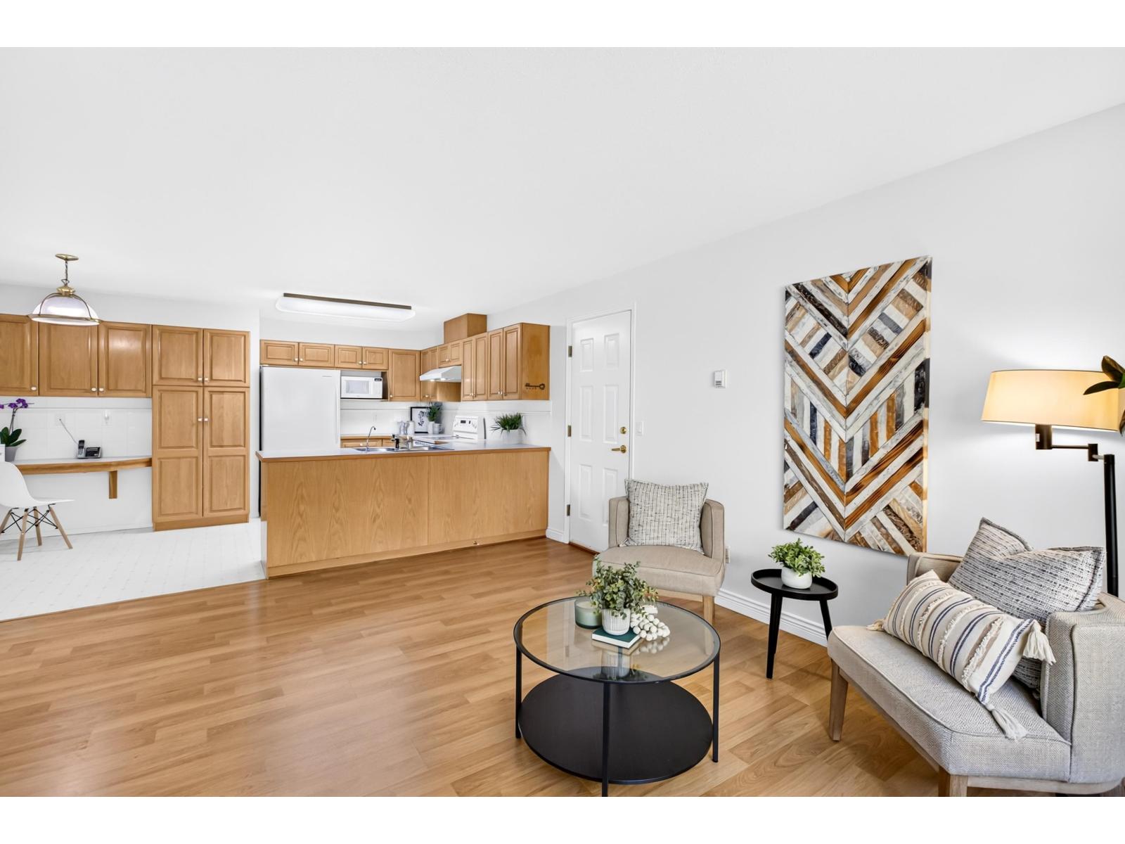 105 13888 70 AVENUE, Surrey