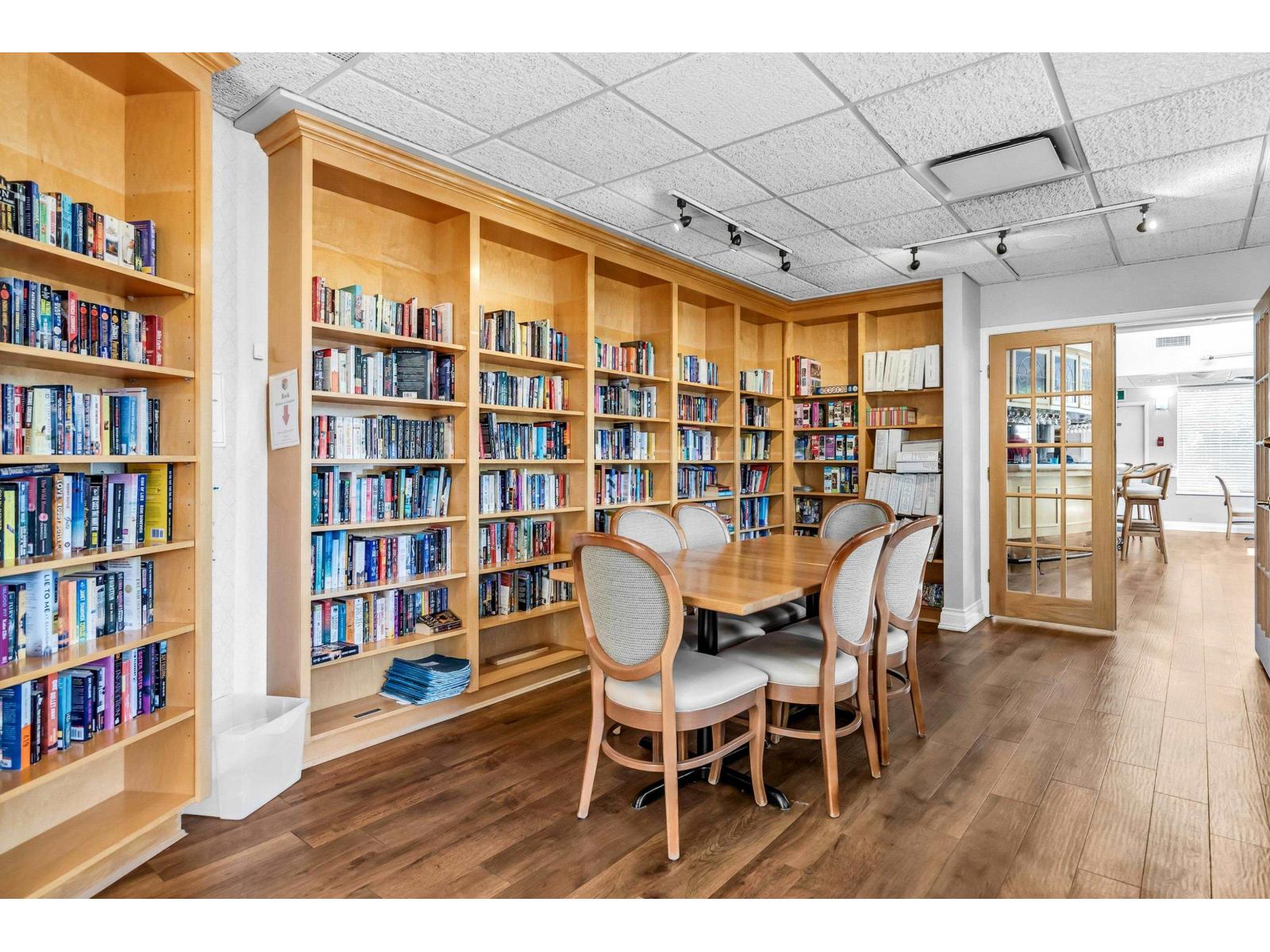 105 13888 70 AVENUE, Surrey