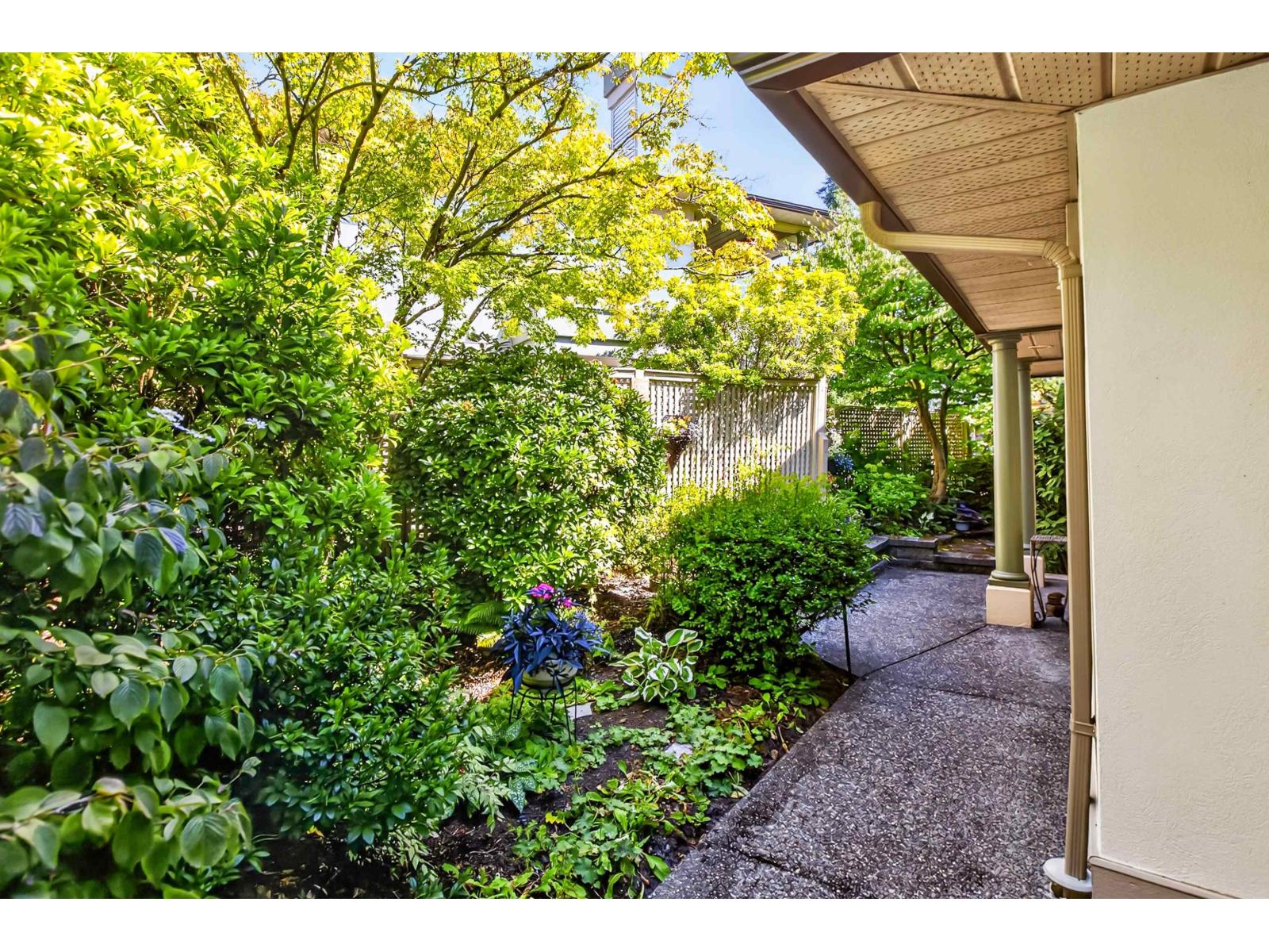 105 13888 70 AVENUE, Surrey