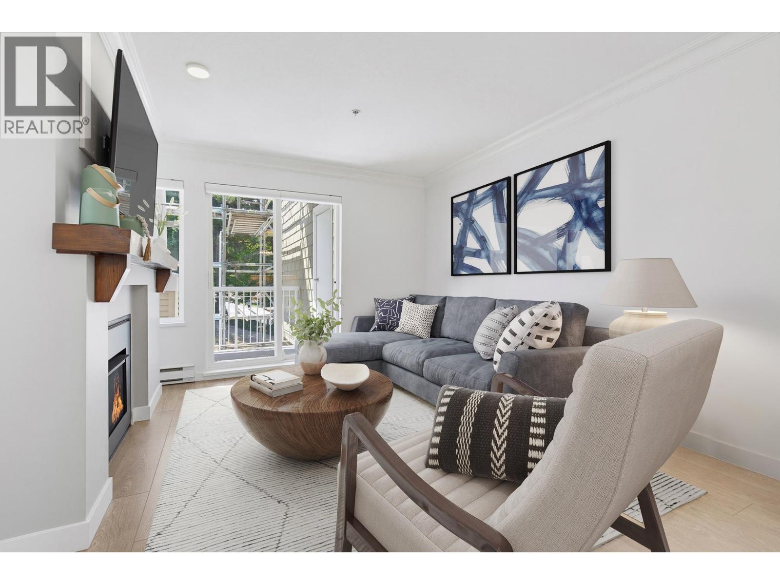 408 1428 PARKWAY BOULEVARD, Coquitlam