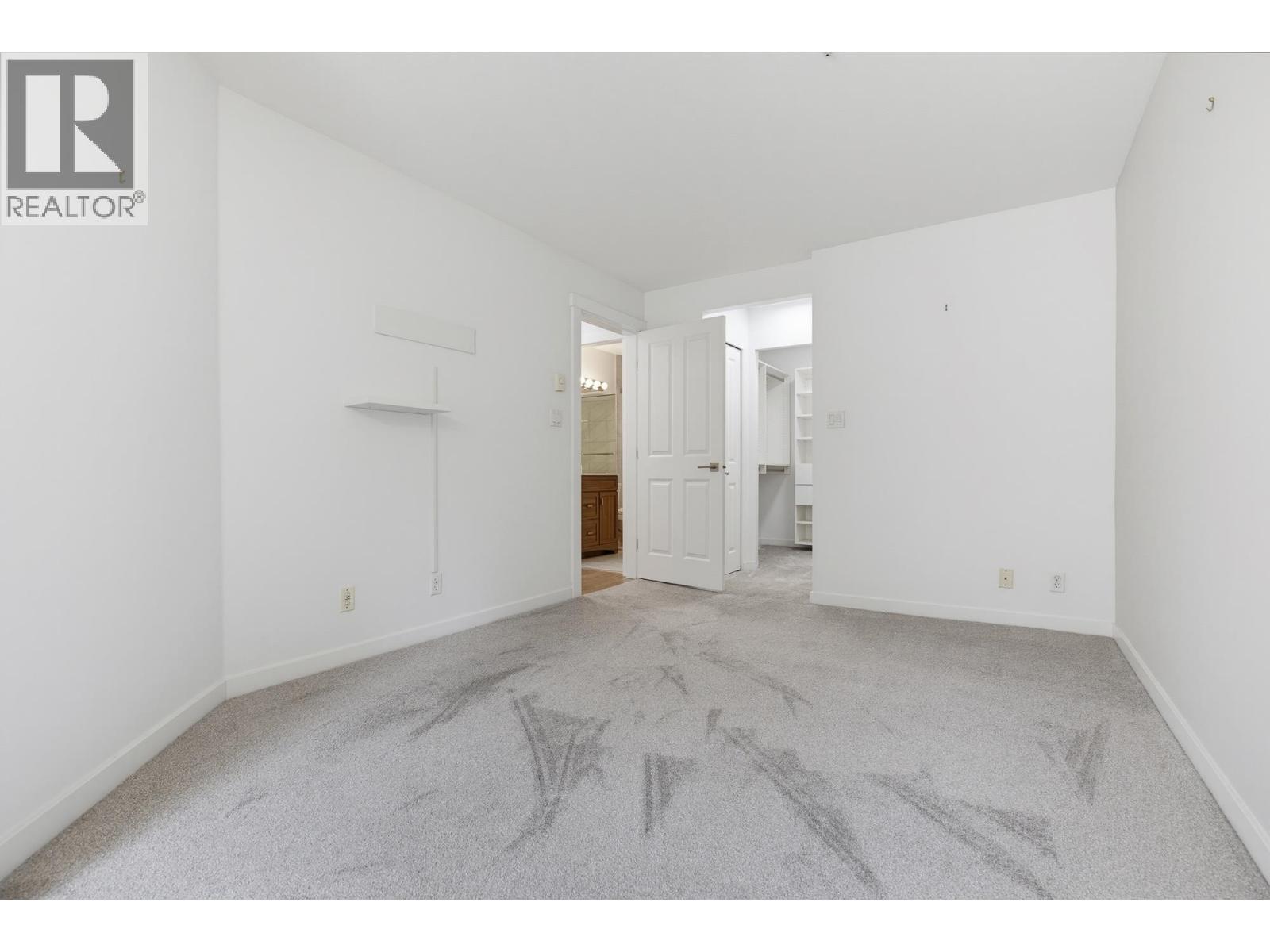 408 1428 PARKWAY BOULEVARD, Coquitlam