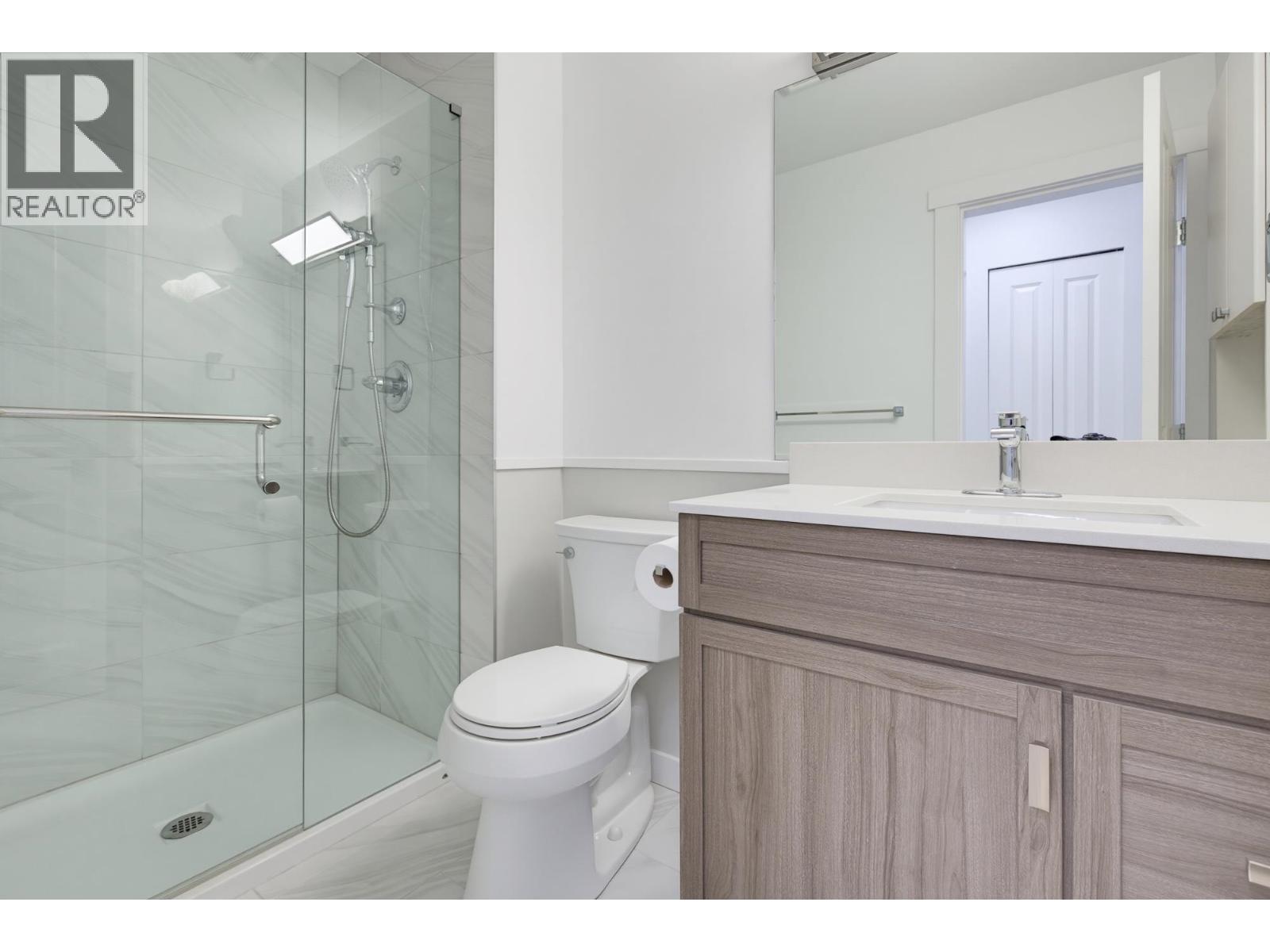 408 1428 PARKWAY BOULEVARD, Coquitlam