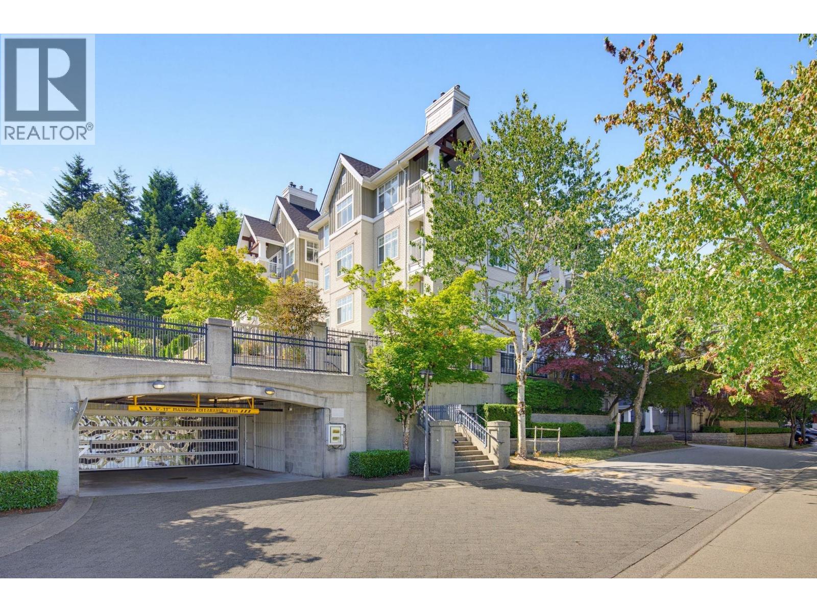 408 1428 PARKWAY BOULEVARD, Coquitlam