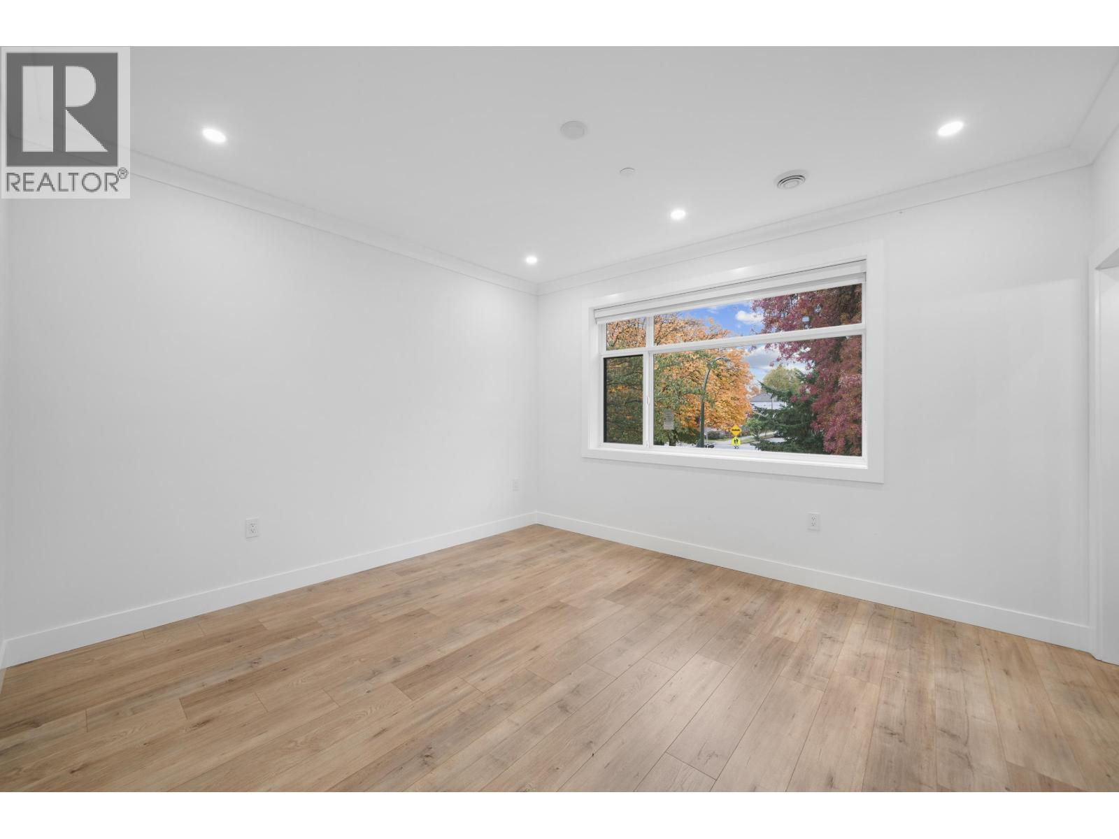 2995 E 17TH AVENUE, Vancouver