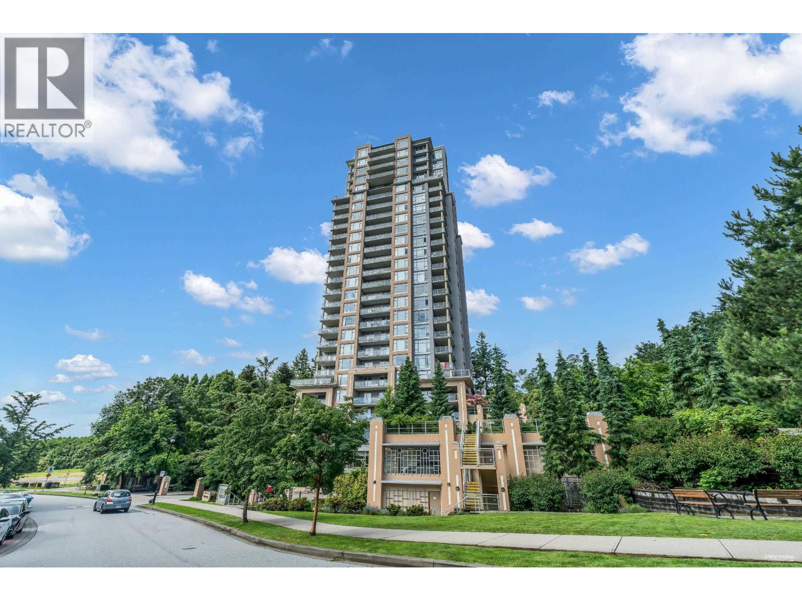1805 280 ROSS DRIVE, New Westminster