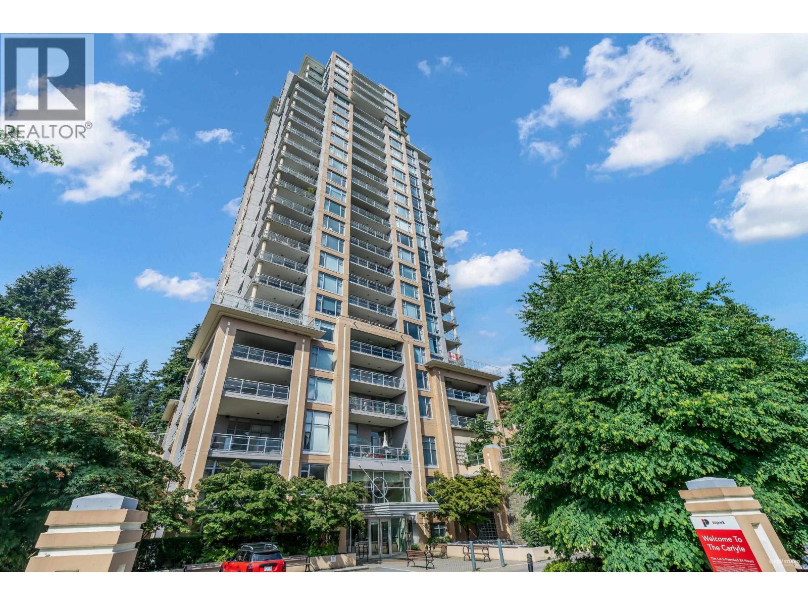 1805 280 ROSS DRIVE, New Westminster