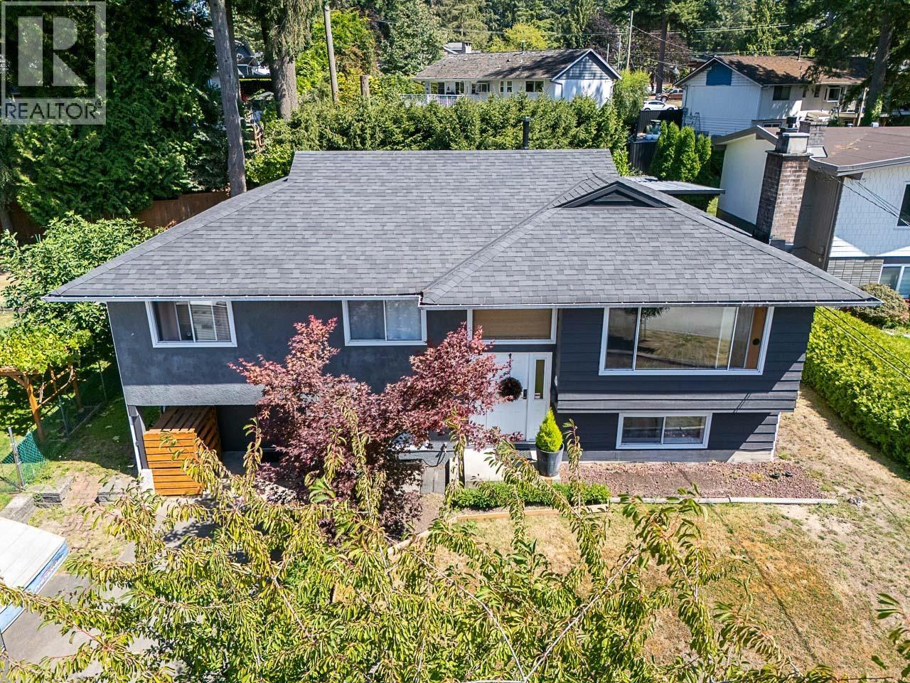 635 MIDVALE STREET, Coquitlam