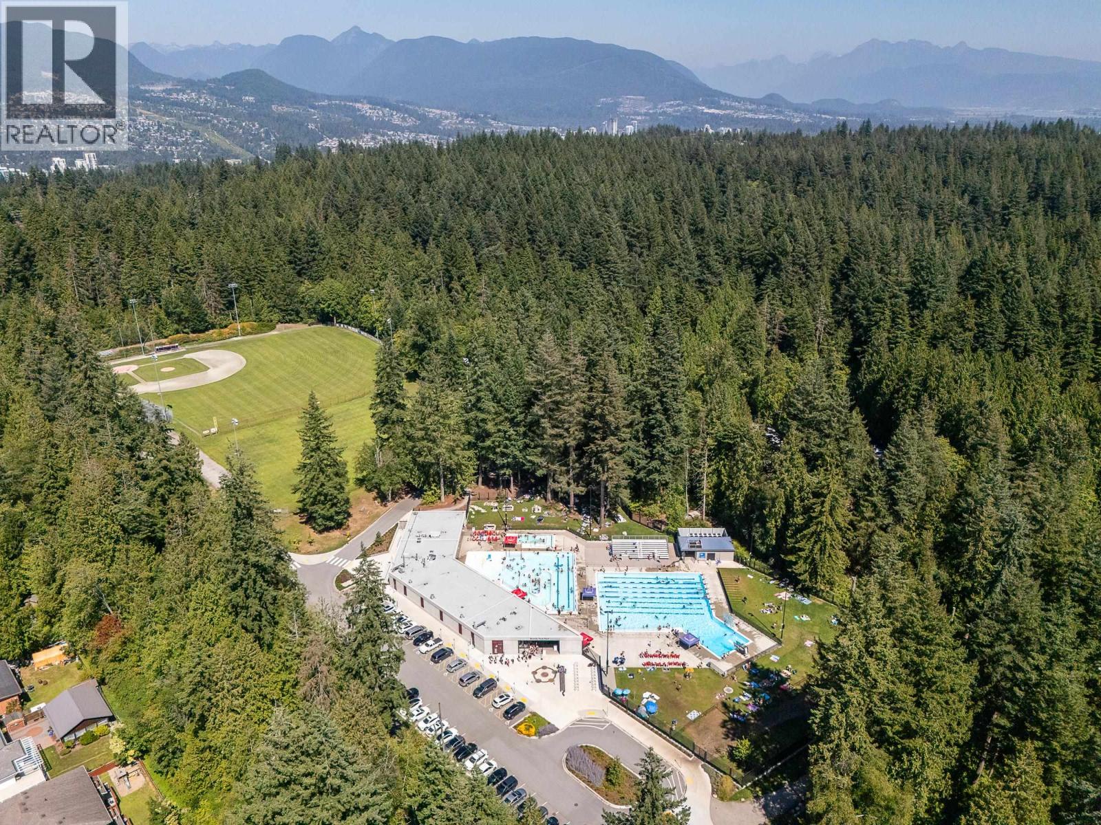 635 MIDVALE STREET, Coquitlam