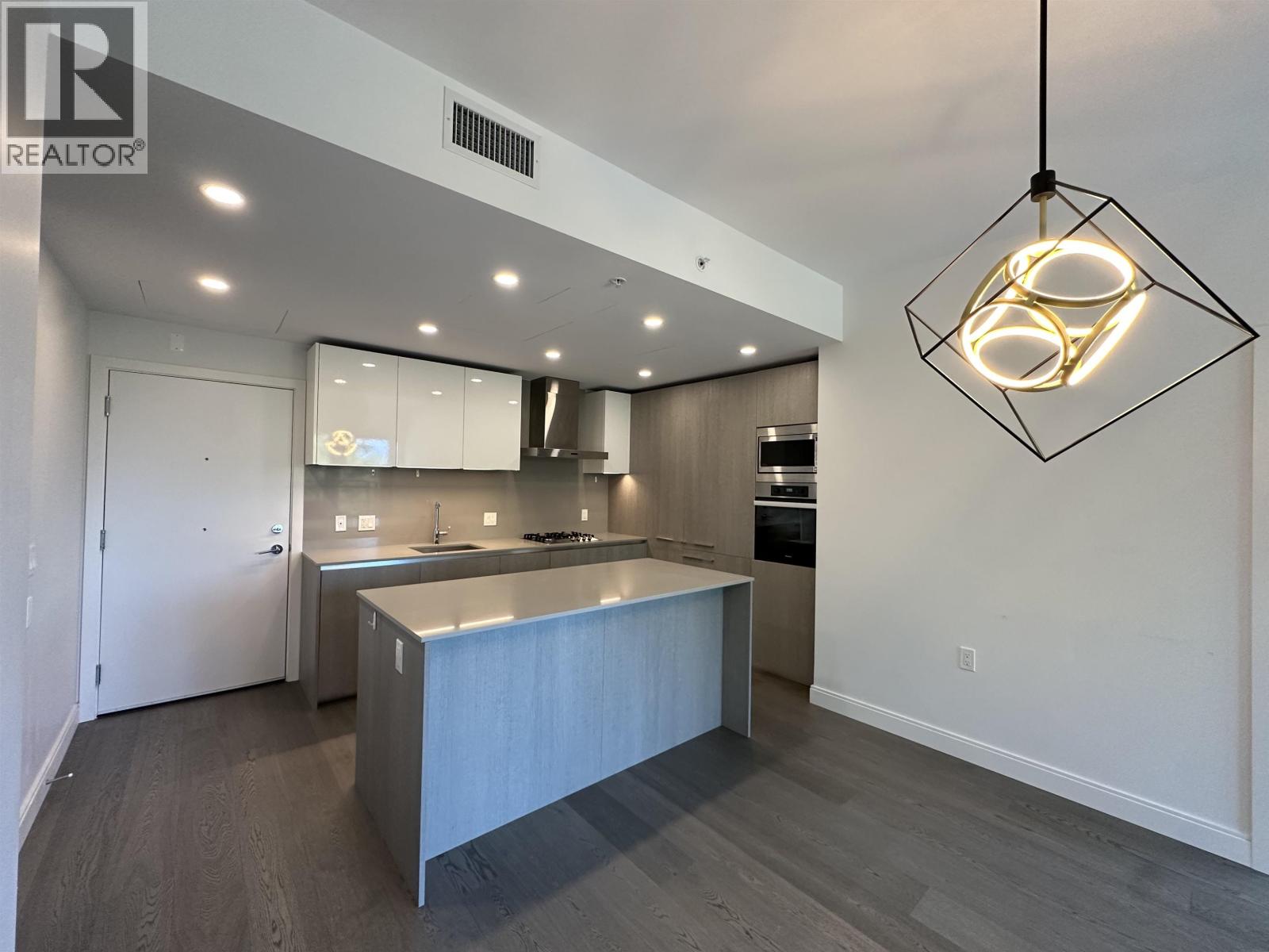 304 4908 CAMBIE STREET, Vancouver
