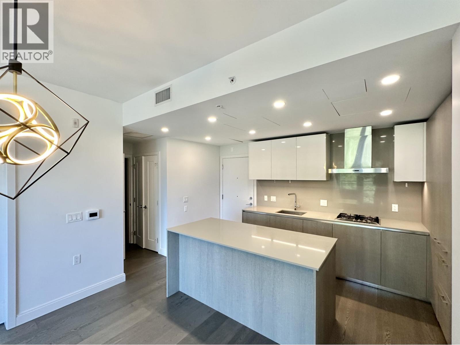 304 4908 CAMBIE STREET, Vancouver
