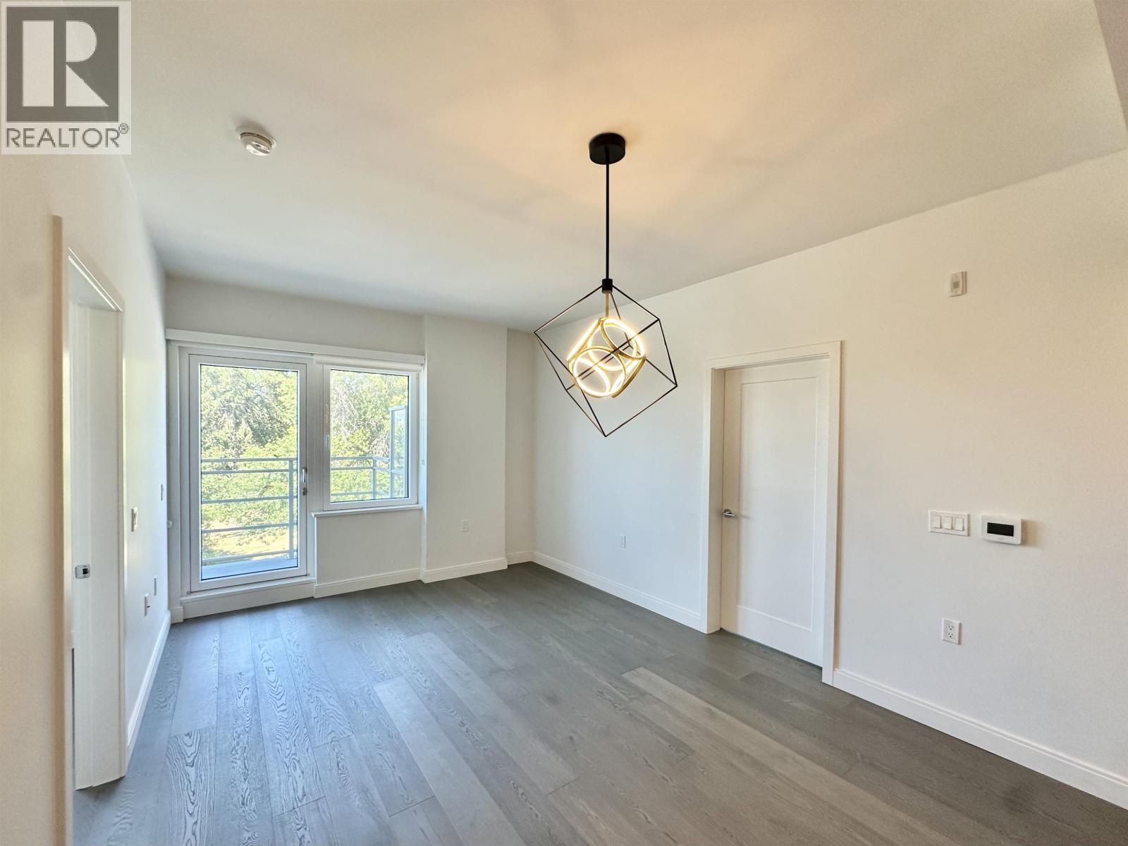 304 4908 CAMBIE STREET, Vancouver