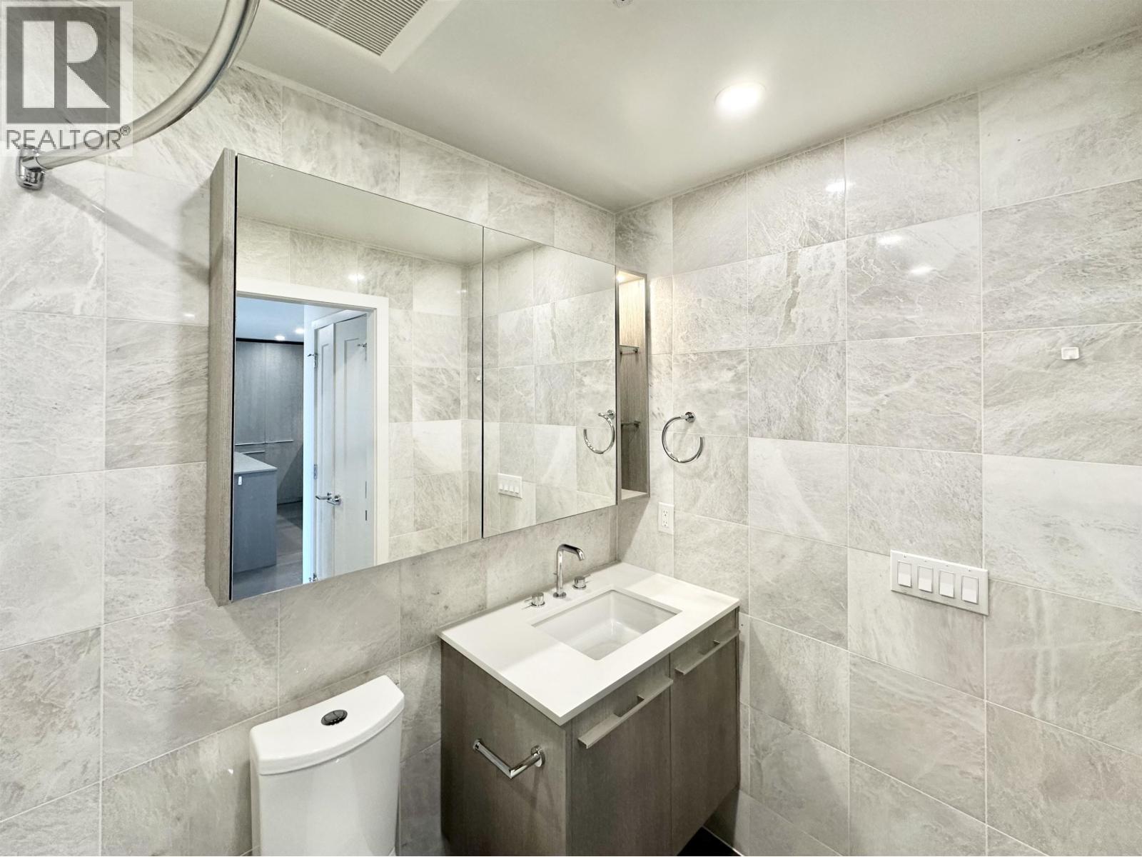 304 4908 CAMBIE STREET, Vancouver