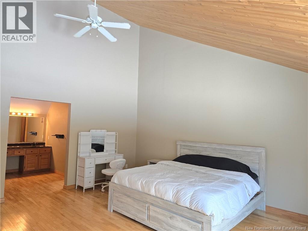 56 Jason Avenue - Image 32