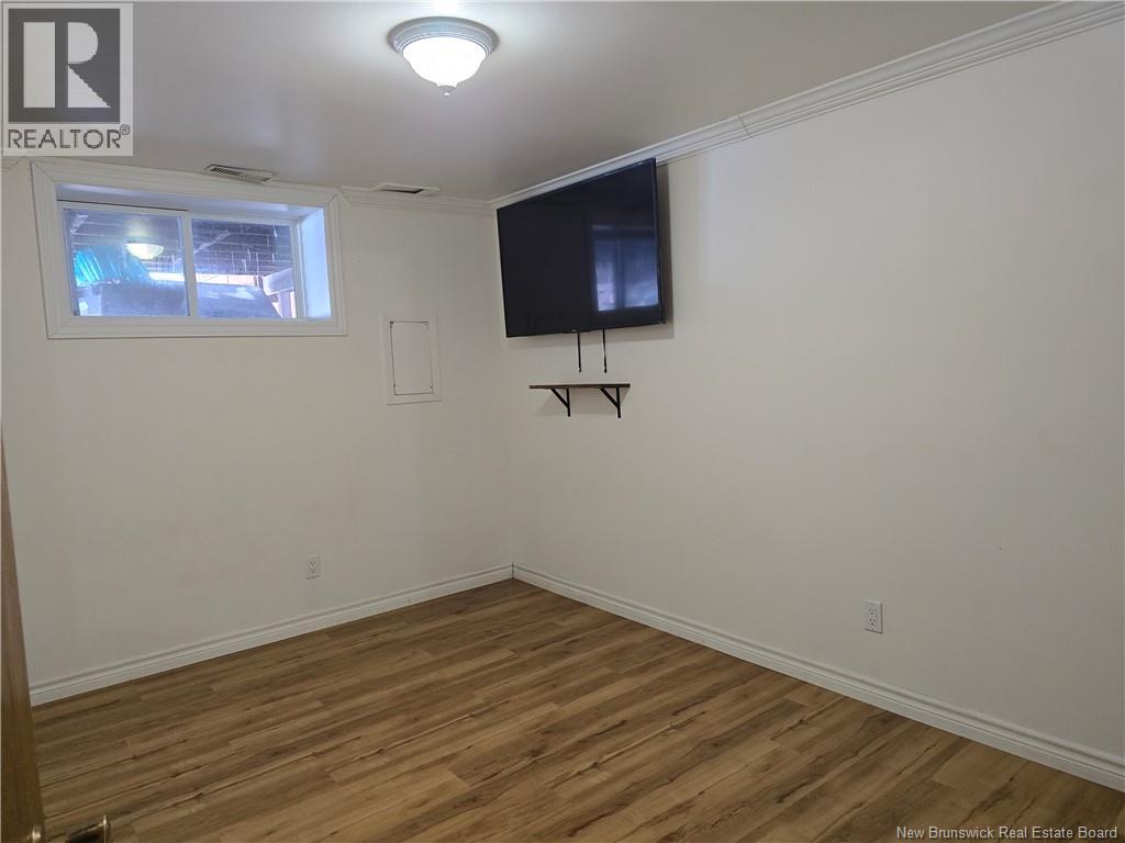 56 Jason Avenue - 41