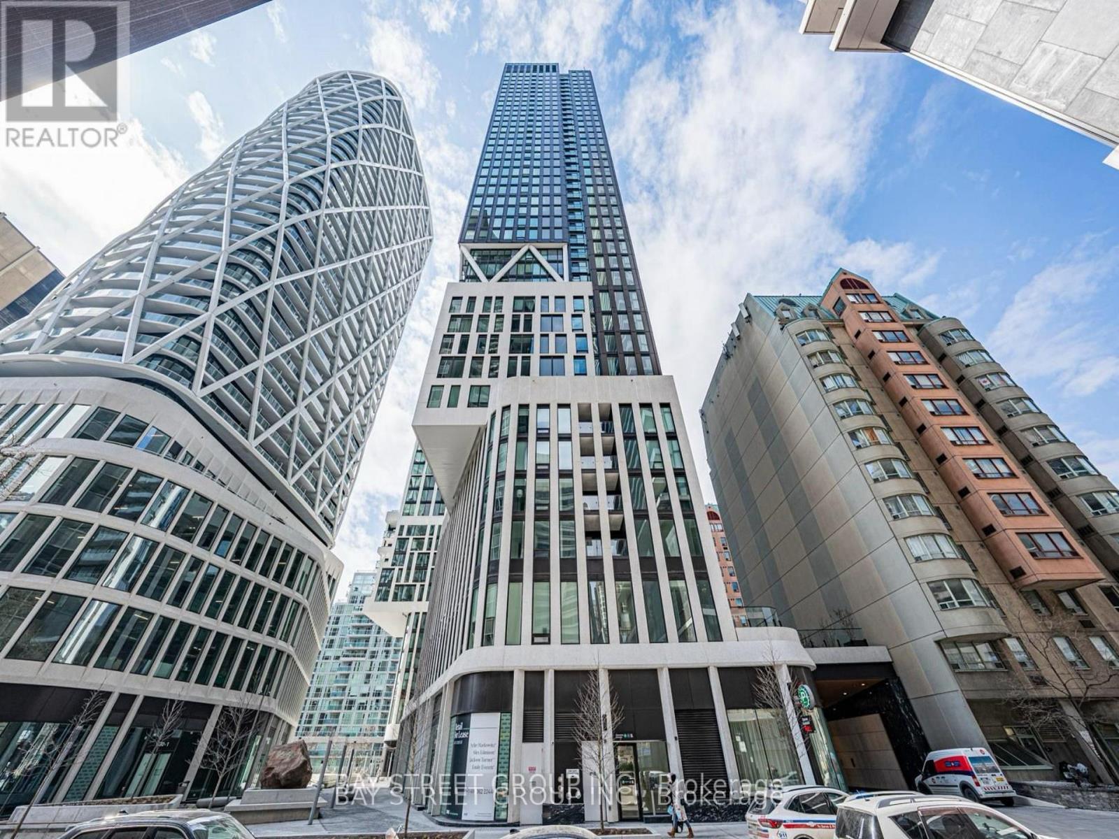 #1904 238 SIMCOE STREET - 1