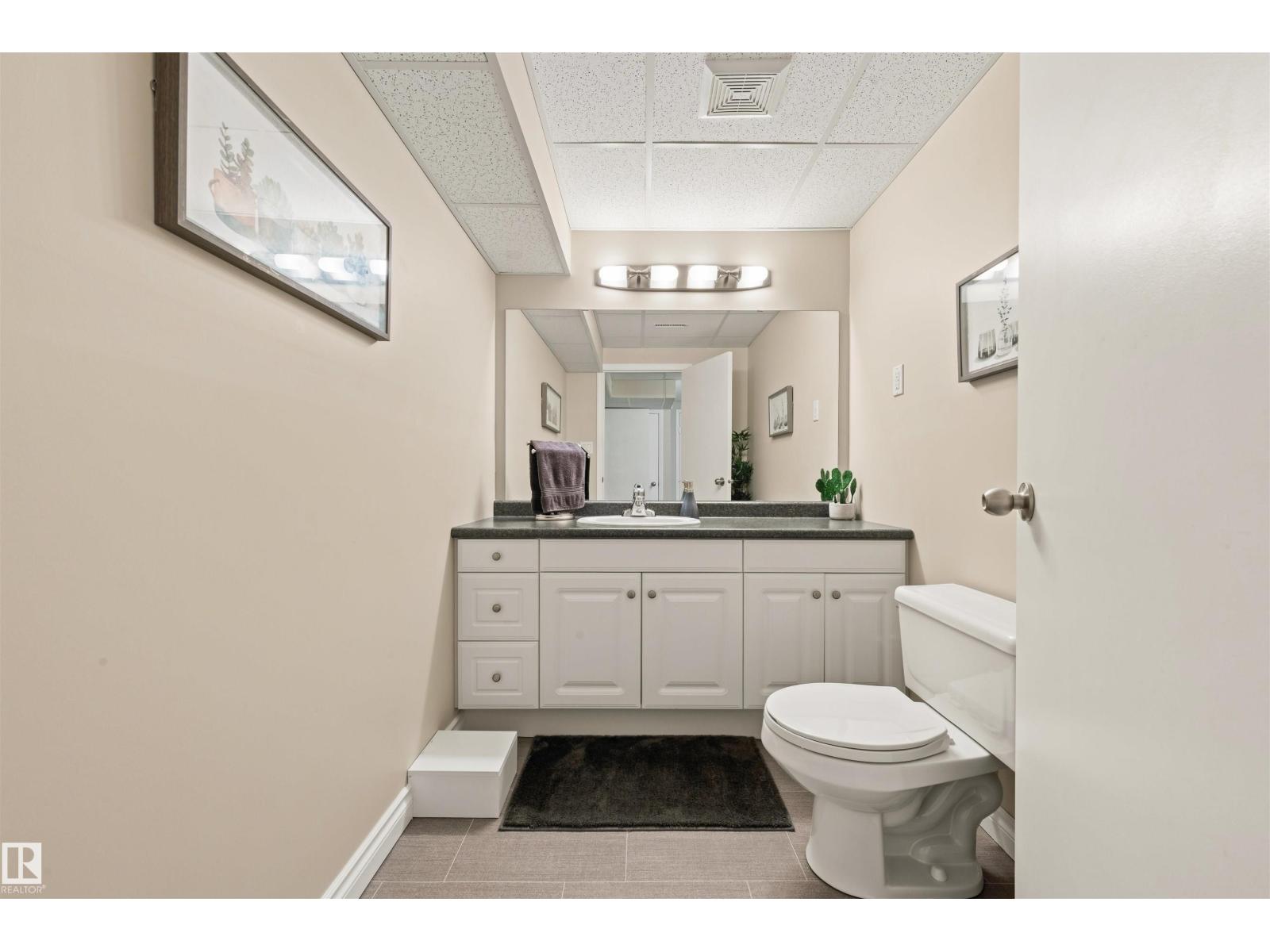 5207 114B ST NW - 29