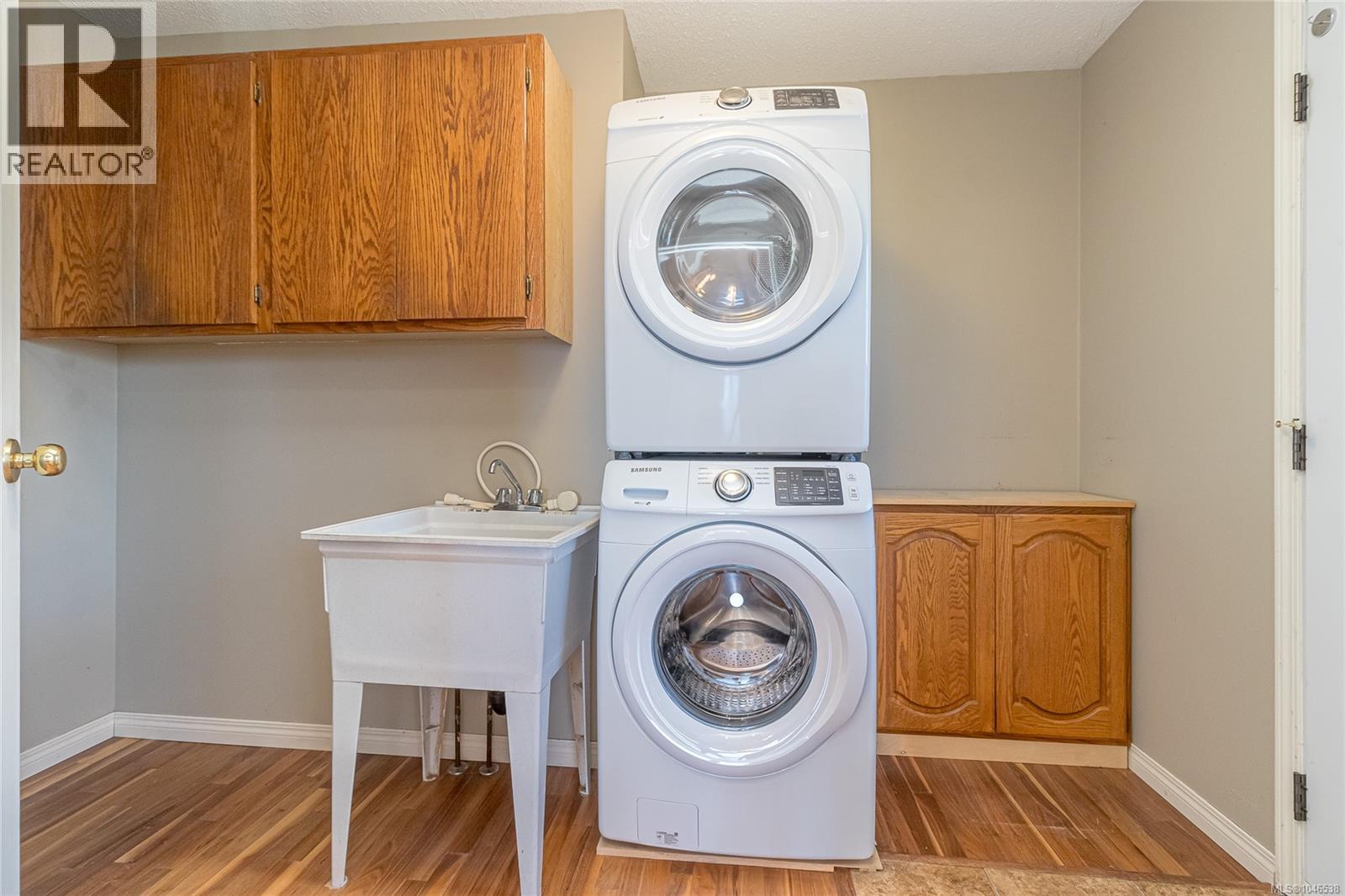 101 Bonavista Pl - 33