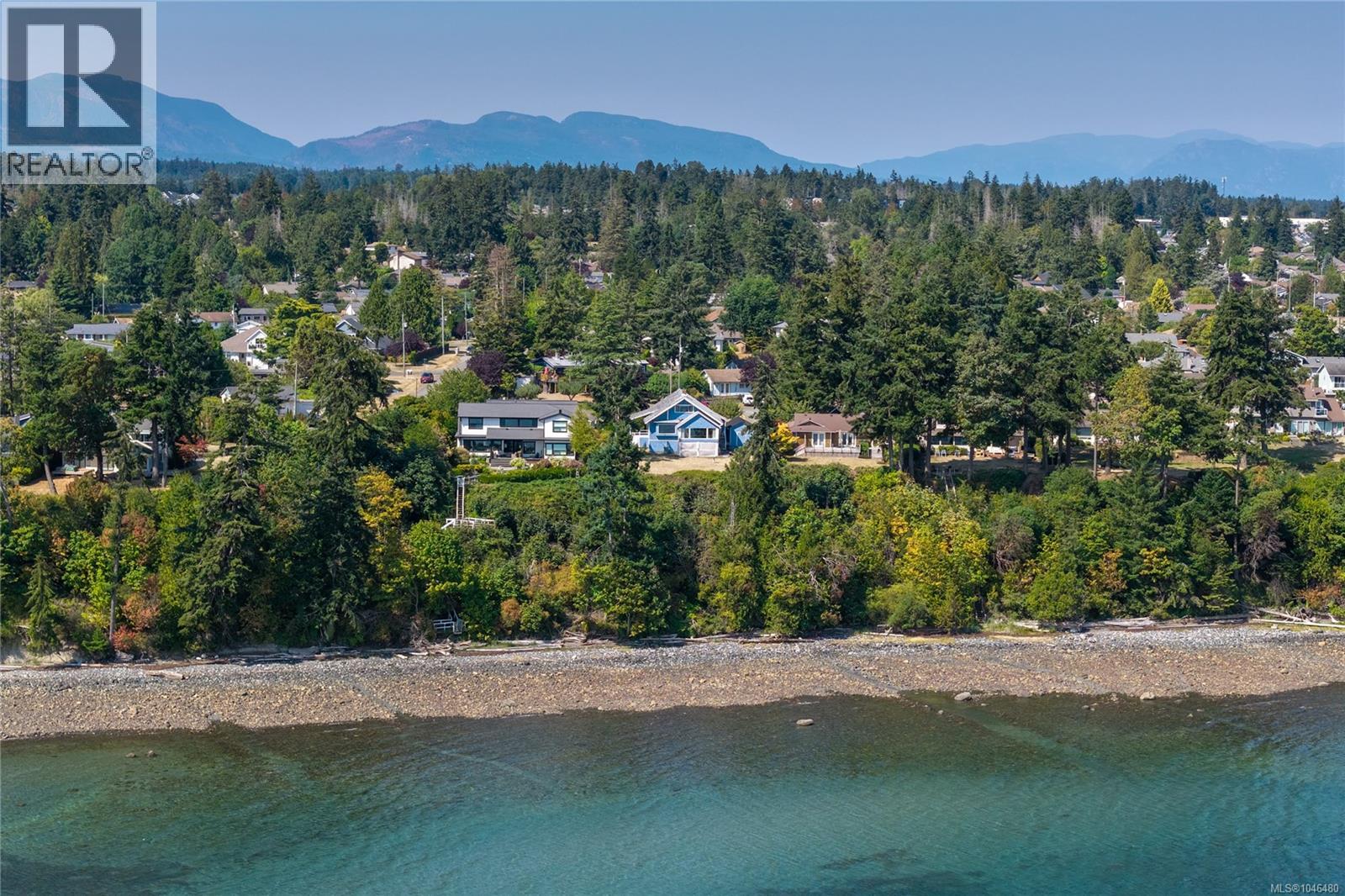 422 Dogwood St, Parksville