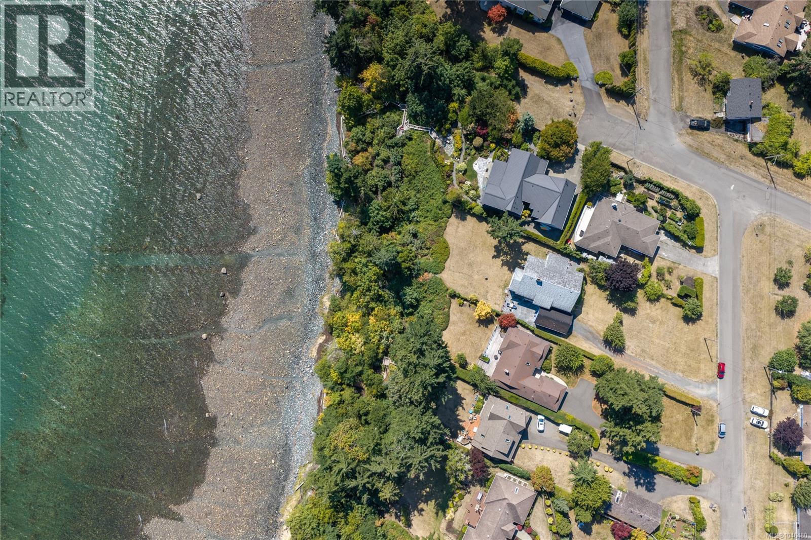 422 Dogwood St, Parksville