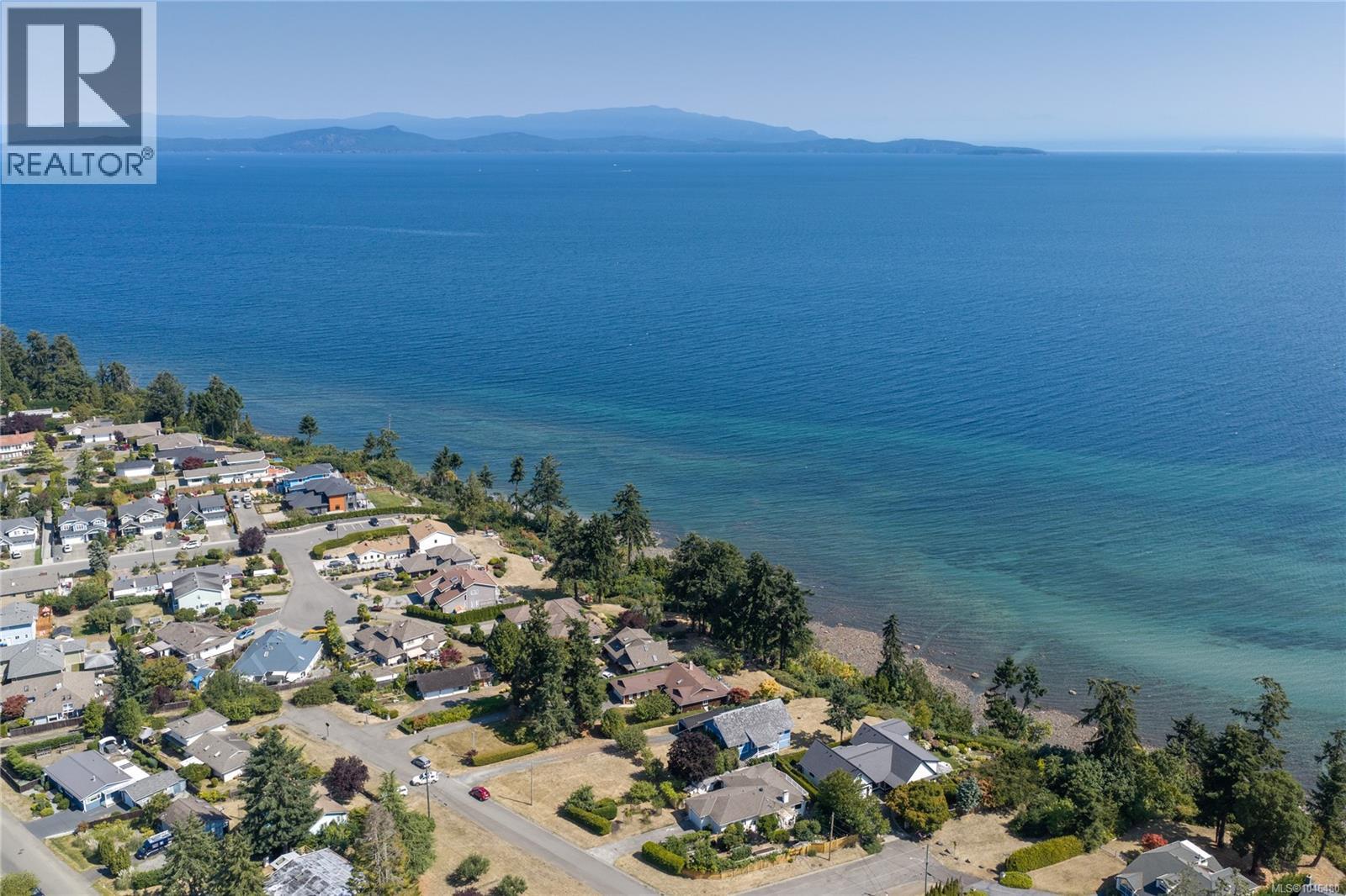 422 Dogwood St, Parksville
