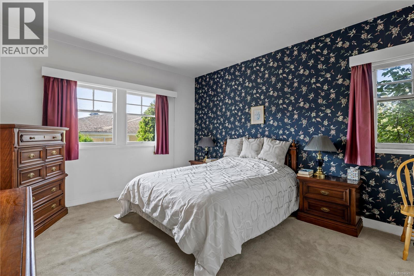 422 Dogwood St - 44