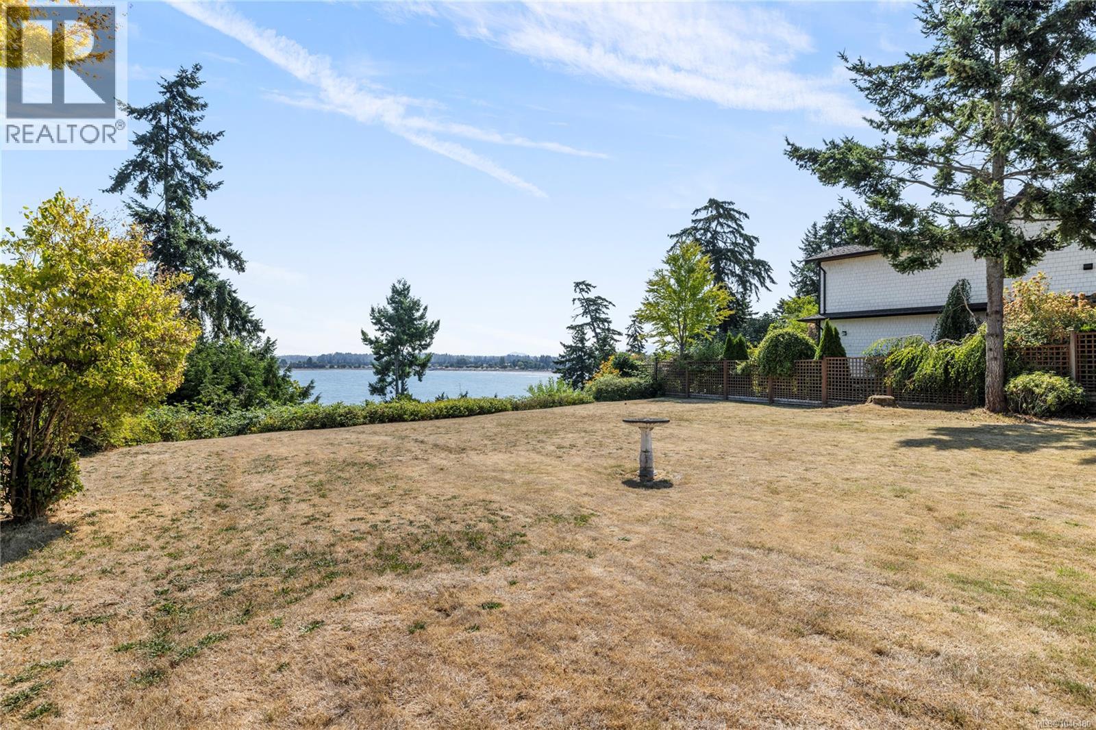 422 Dogwood St, Parksville