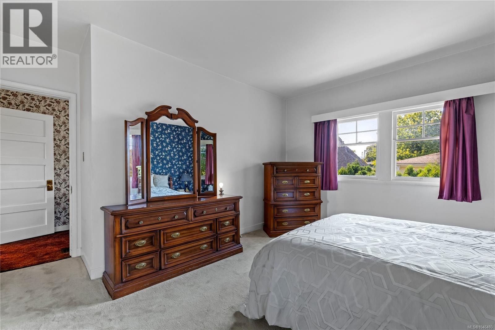422 Dogwood St, Parksville