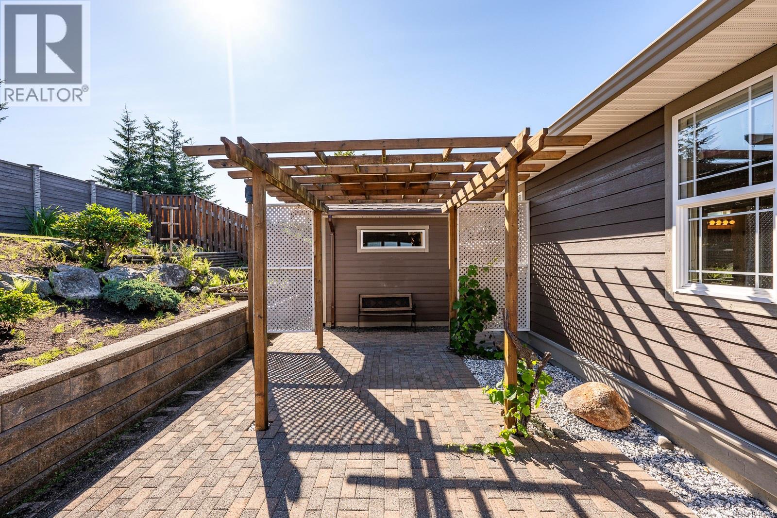 165 Strathcona Way, Campbell River