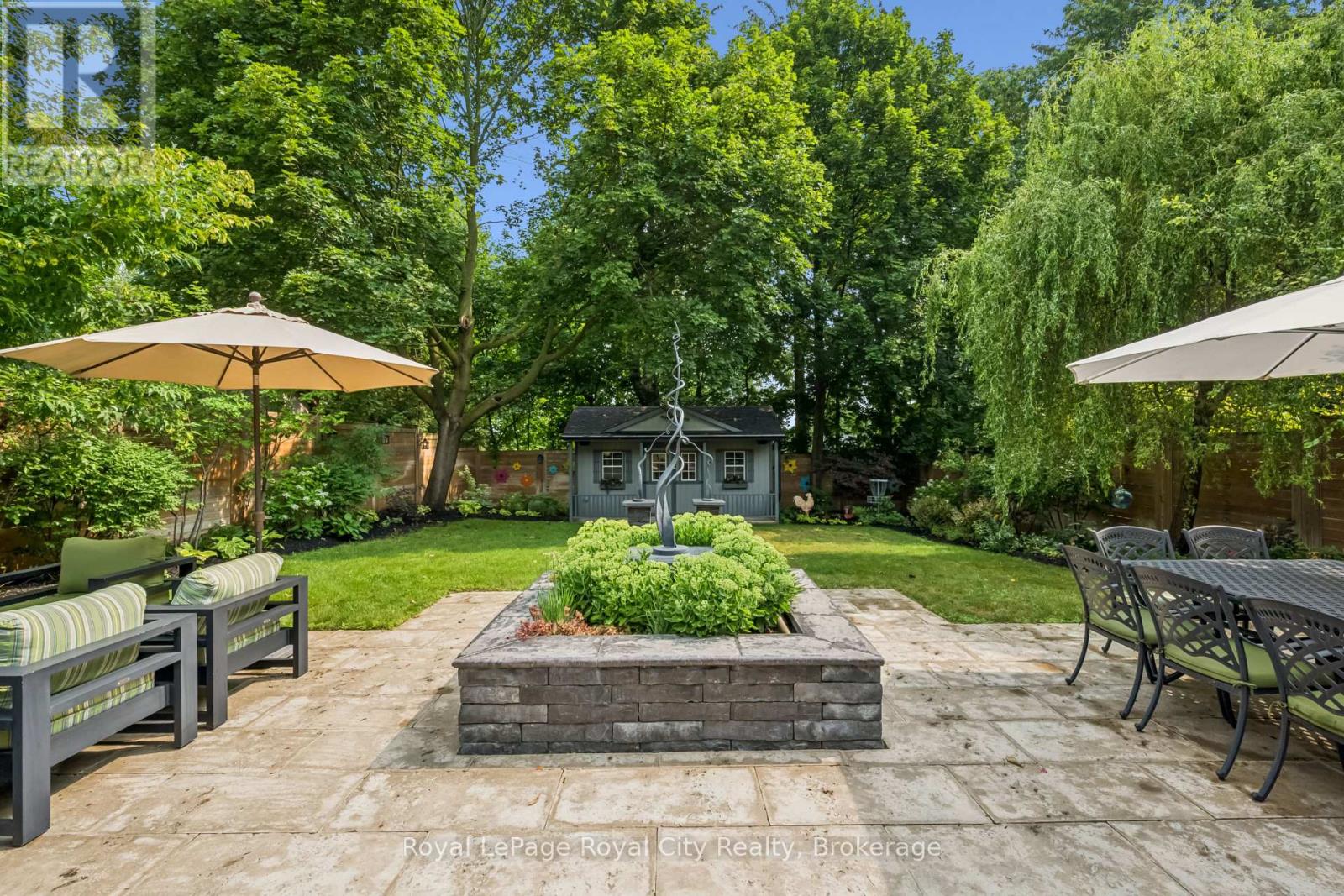 33 EDGEHILL DRIVE - 34