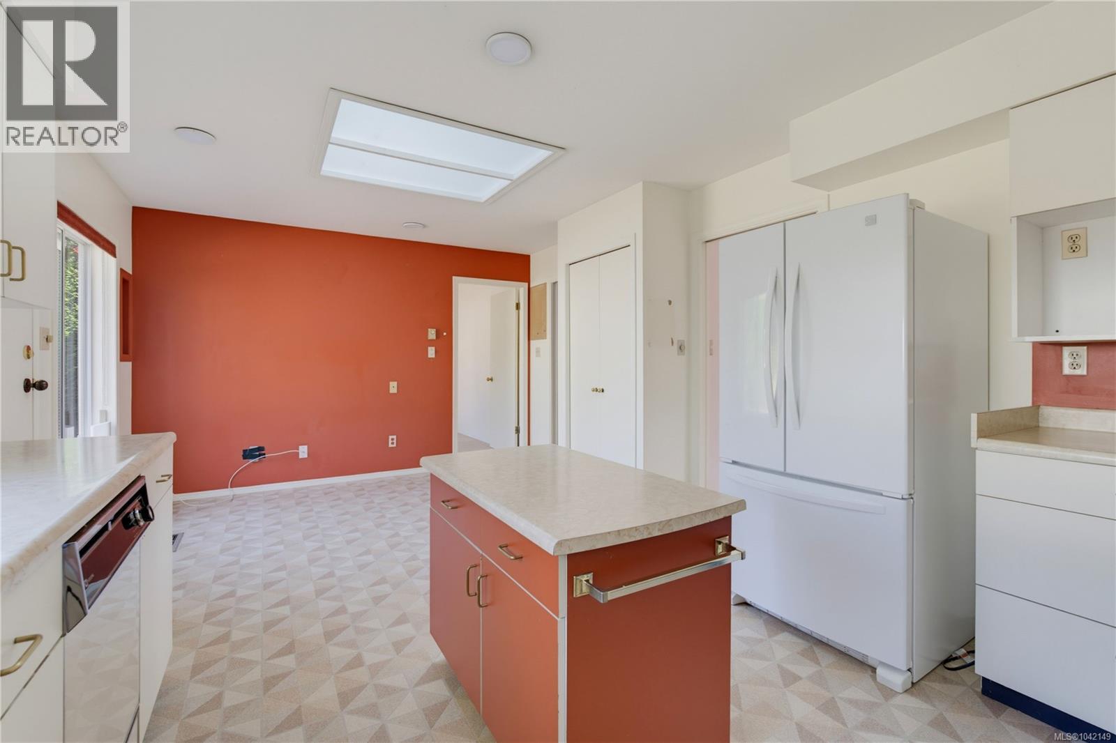 1376 Oliver St - 11