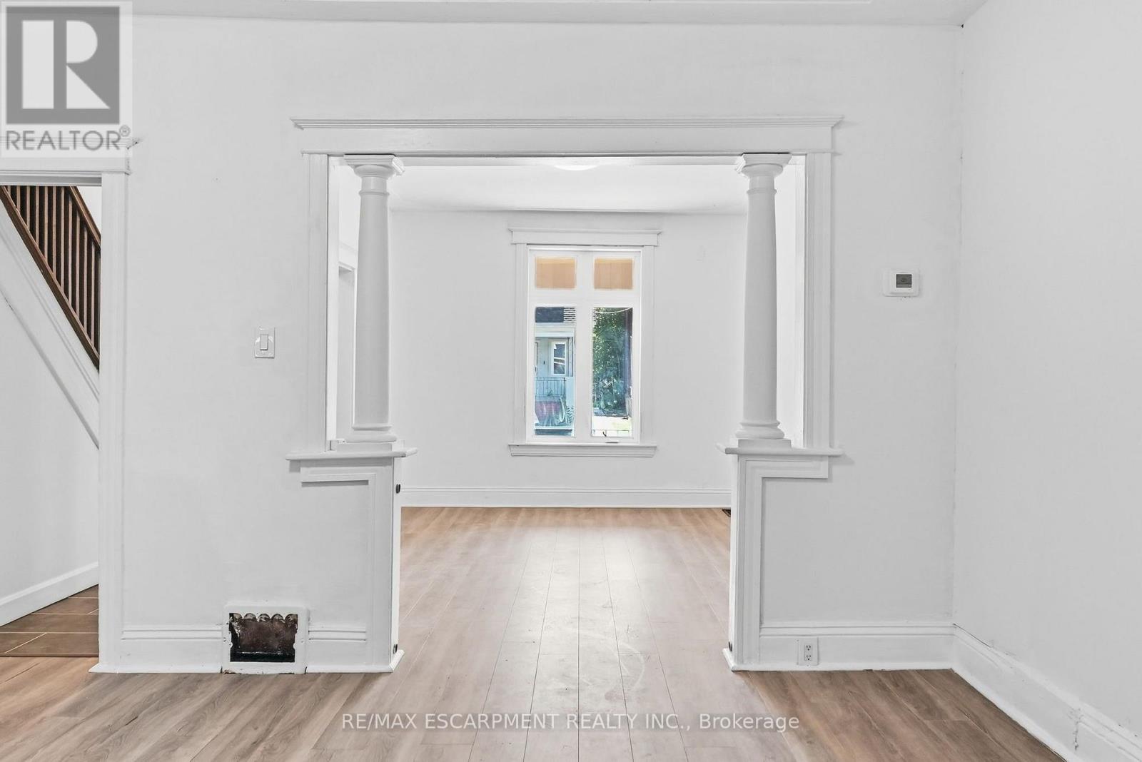 41 BARNESDALE AVENUE N - 10
