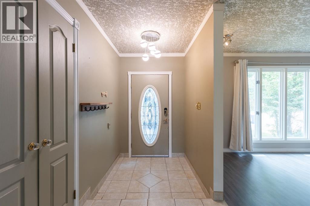 4 Greenwood Court SW - 7
