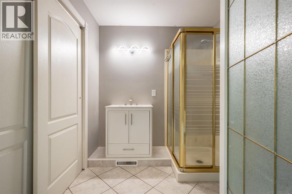 4 Greenwood Court SW - Image 28