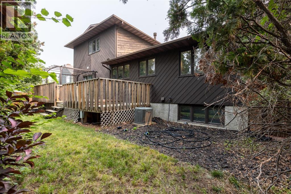 4 Greenwood Court SW - 49
