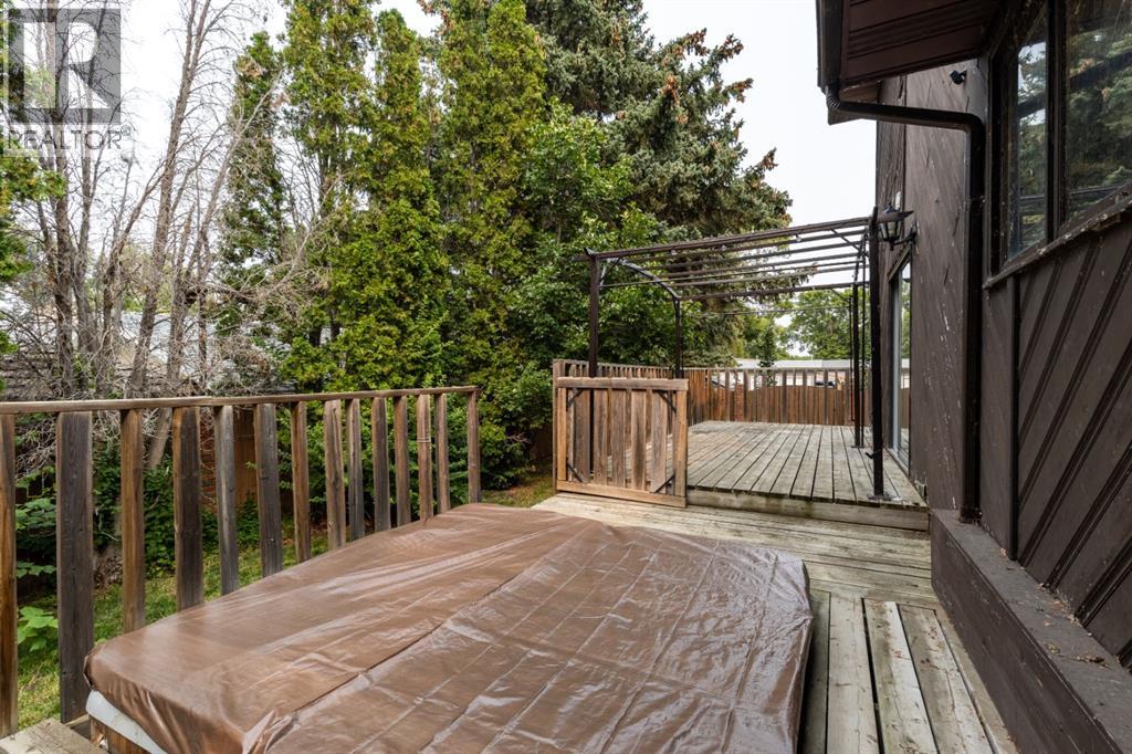 4 Greenwood Court SW - Image 47