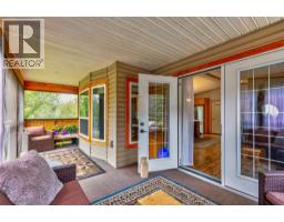 8201 Rock Creek Road, Galloway, BC V0B1T2 Photo 16