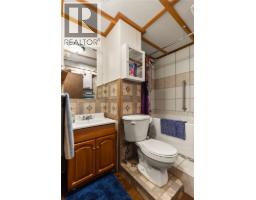 8201 Rock Creek Road, Galloway, BC V0B1T2 Photo 45