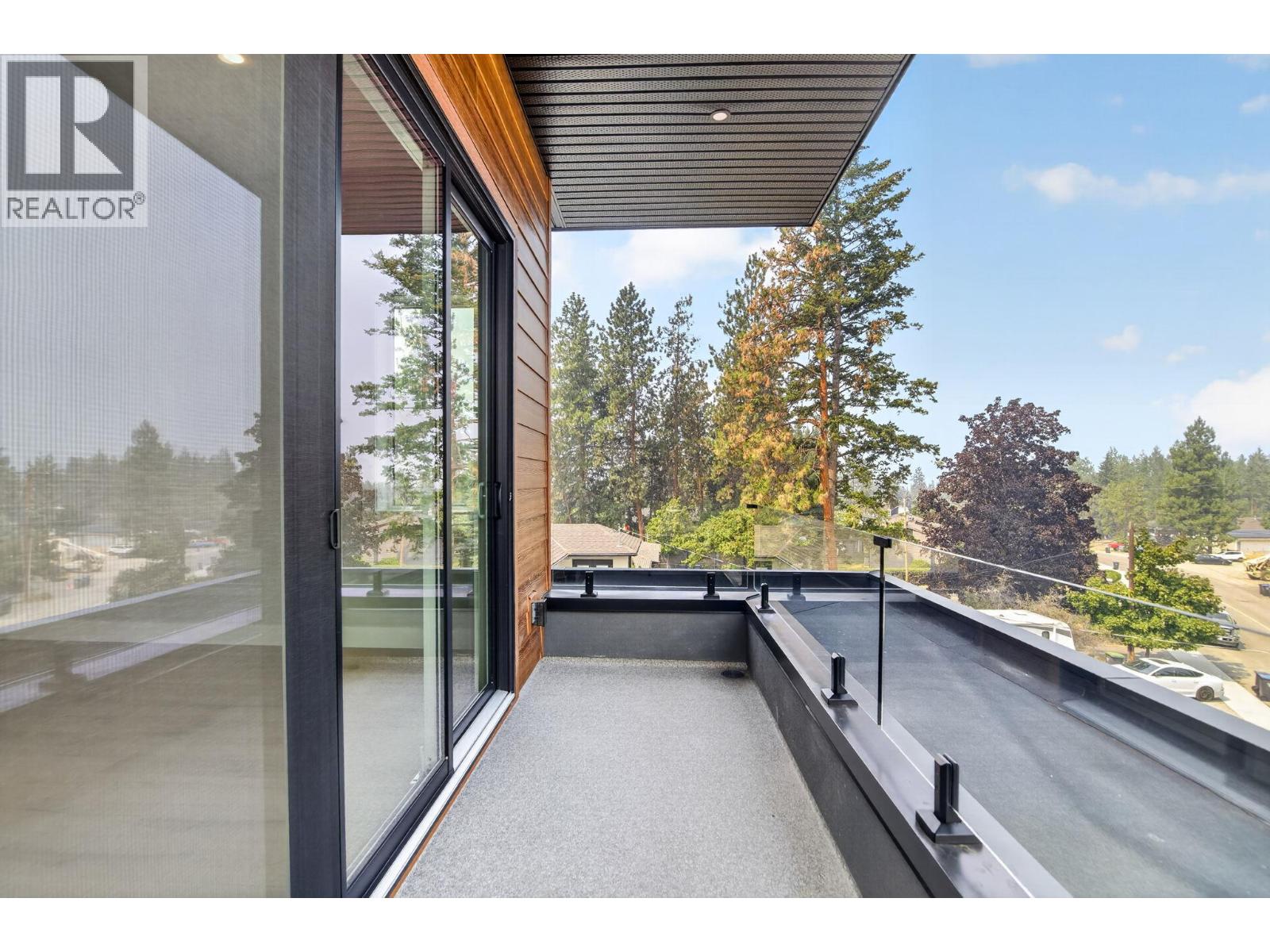 757 Barnaby Road Unit# 1, Kelowna