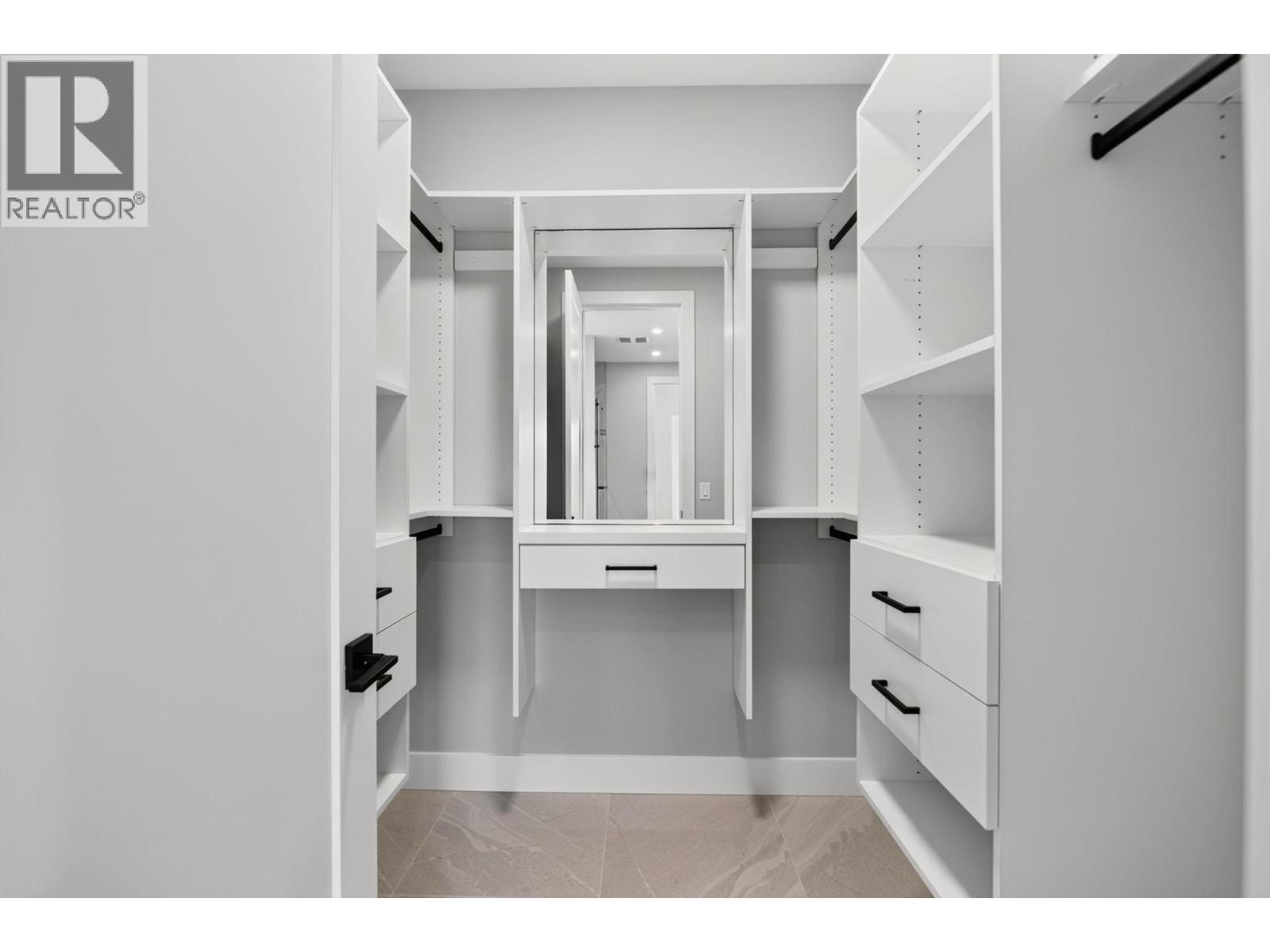 757 Barnaby Road Unit# 1, Kelowna
