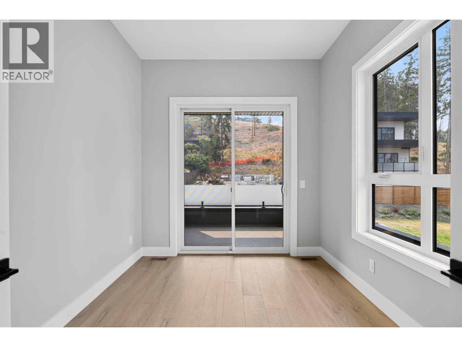#1 757 Barnaby Road - 16