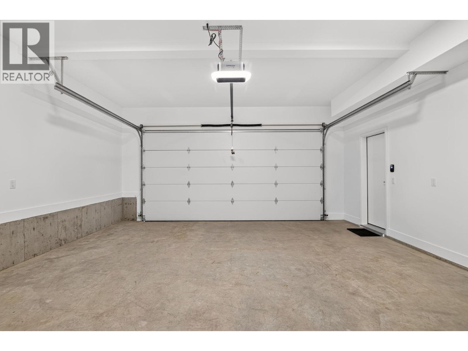 757 Barnaby Road Unit# 1, Kelowna