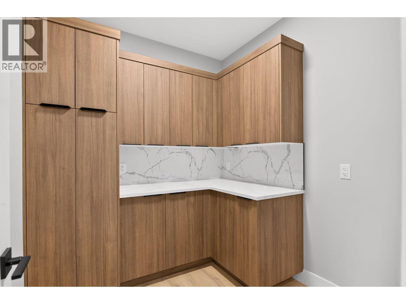 757 Barnaby Road Unit# 1, Kelowna