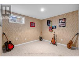 1077 Saginaw Crescent, Mississauga, ON L5H3W4 Photo 37