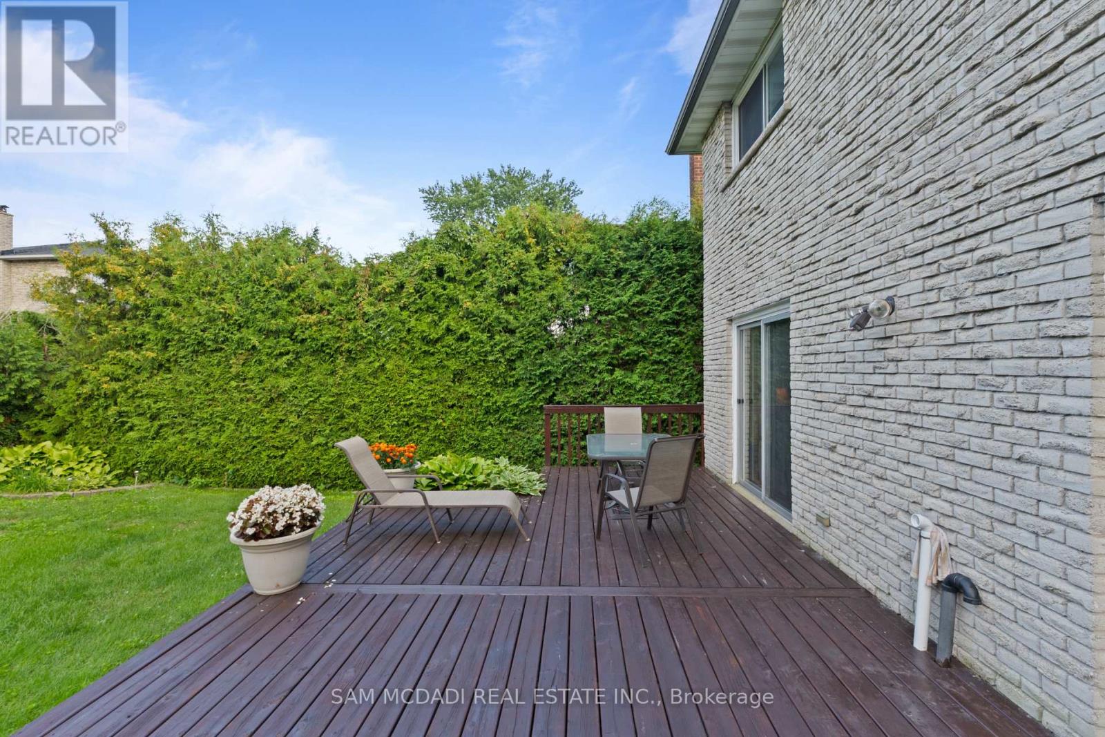 1077 SAGINAW CRESCENT - Image 45